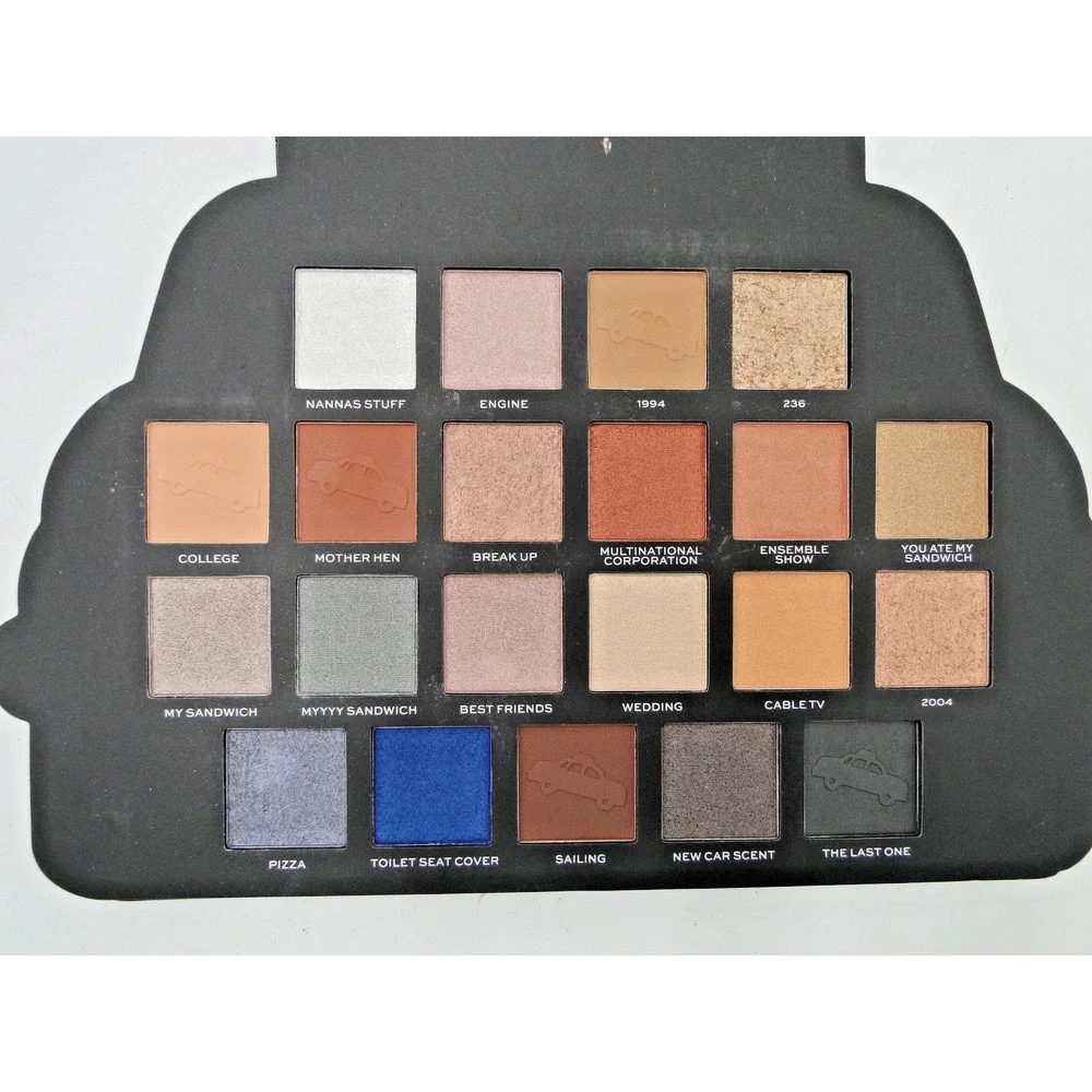 Revolution X Friends Taxi Take A Drive Eyeshadow Palette New without‎ box